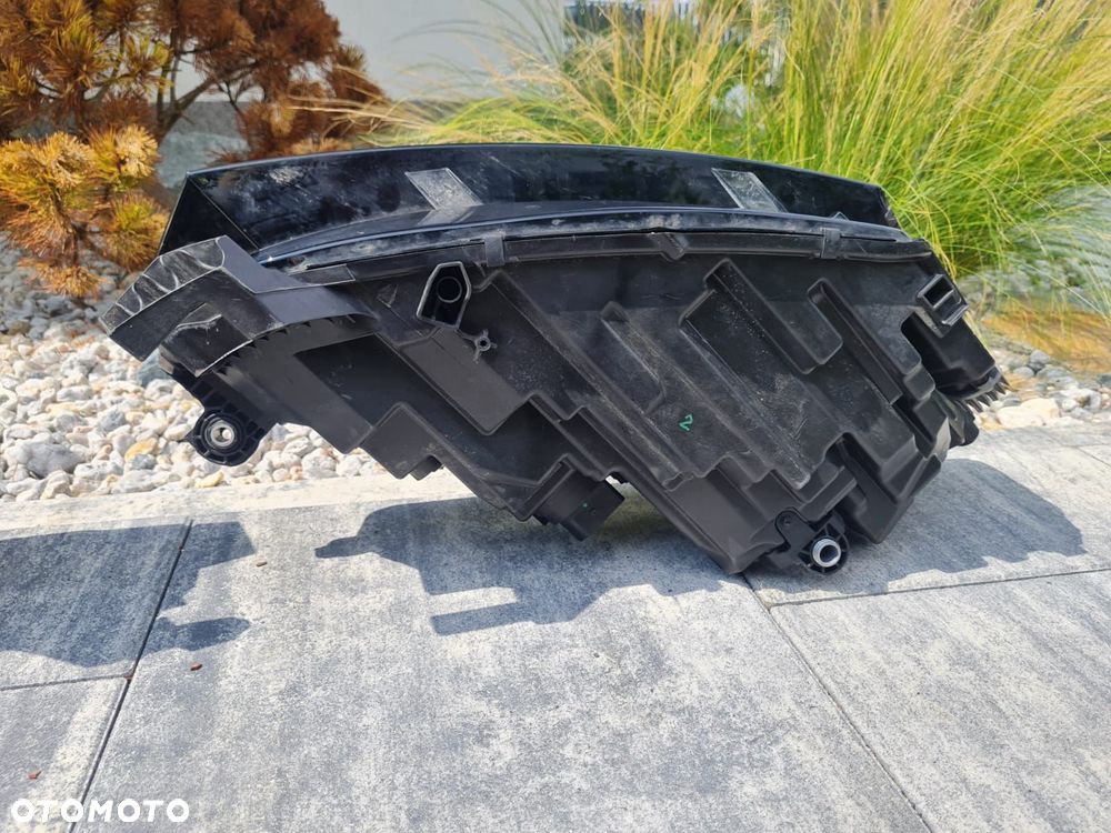 skoda octavia iv 4 kompletne lampy przód full led 5e4941015 5e4941016 - 13