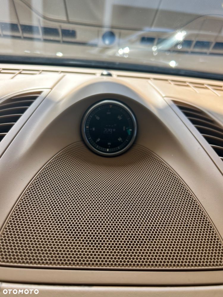 Porsche Cayenne S - 12