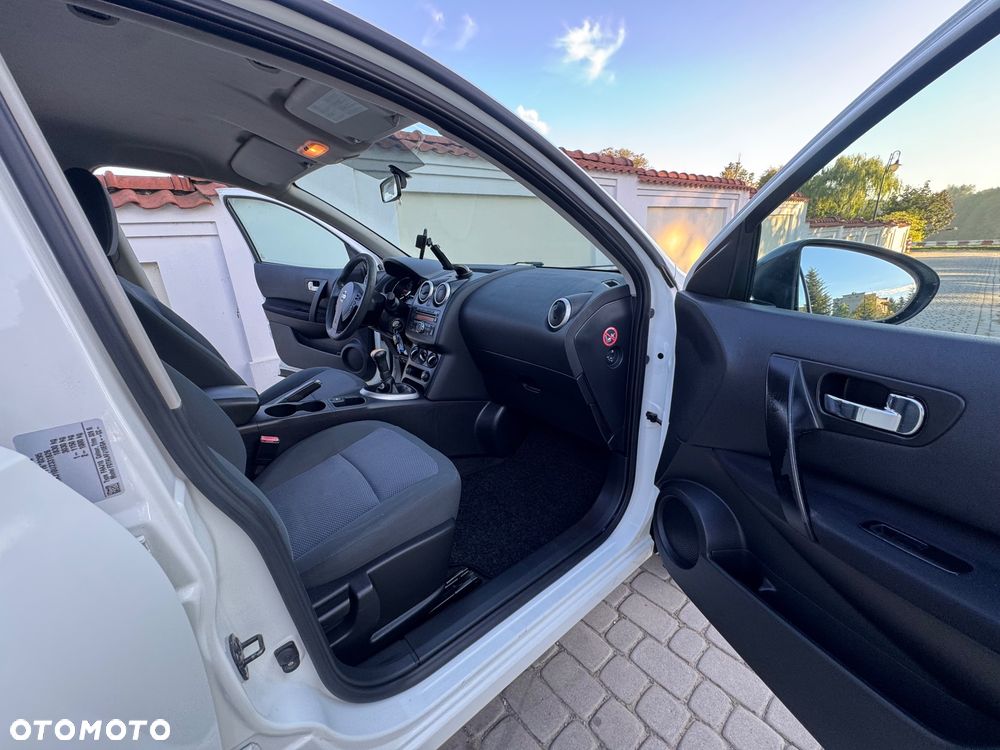 Nissan Qashqai - 22
