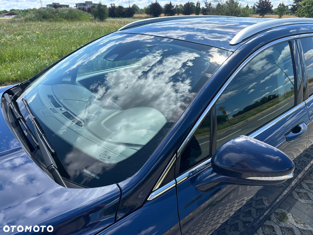 Ford Mondeo 2.0 TDCi Titanium PowerShift - 11