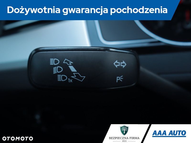 Volkswagen Passat - 21