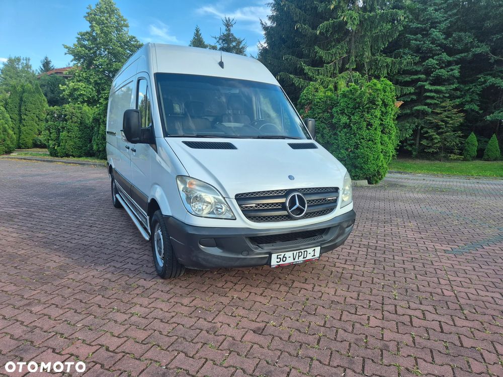 Mercedes-Benz Sprinter - 8