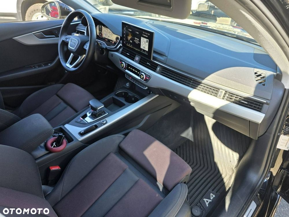 Audi A4 Limousine 40 TFSI S tronic S line - 33