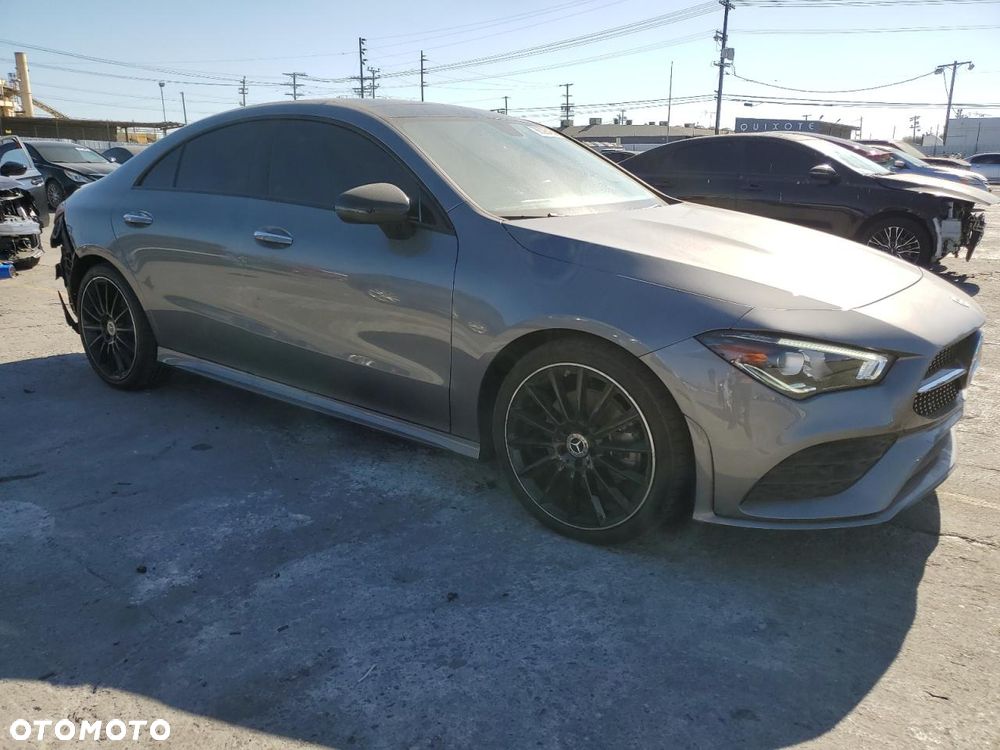 Mercedes-Benz CLA 250 7G-DCT Progressive - 5