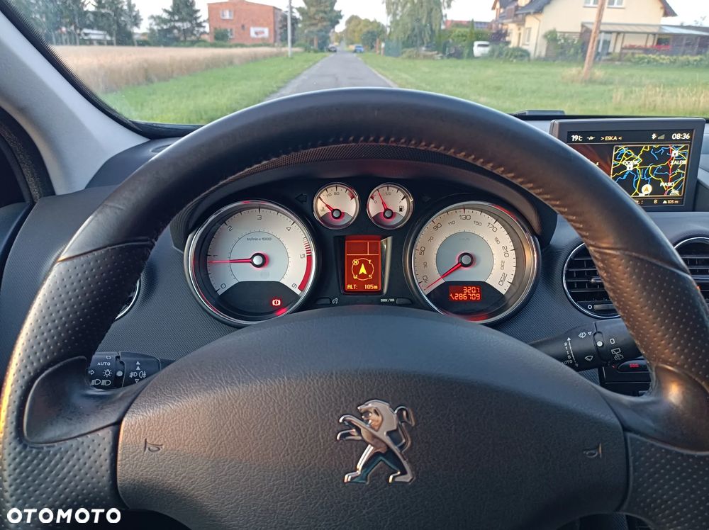 Peugeot 308 HDi FAP 150 Style - 17