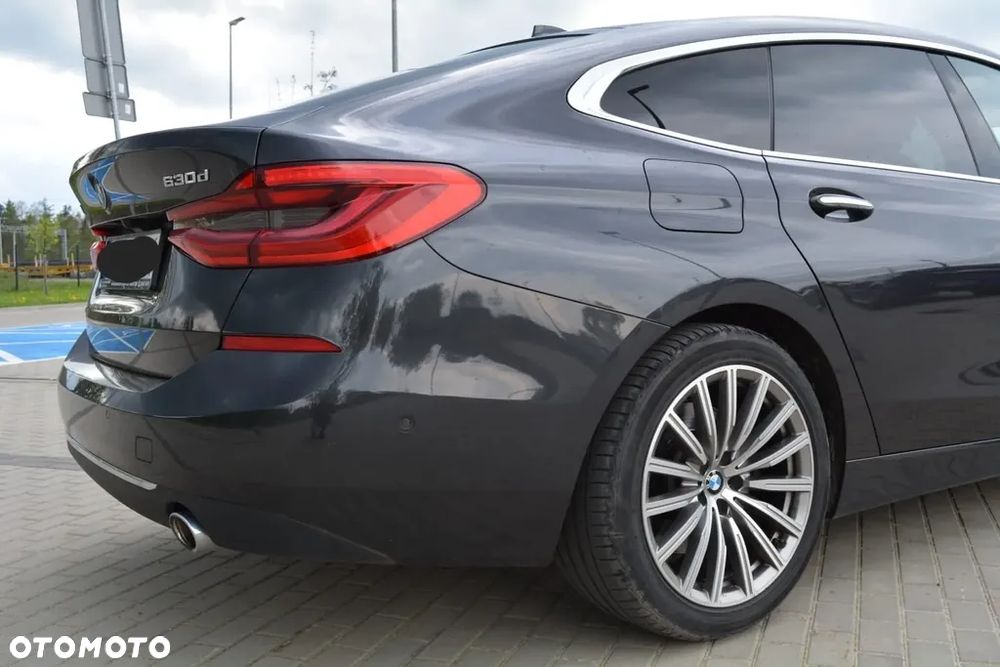 BMW 6GT 630d Luxury Line - 8