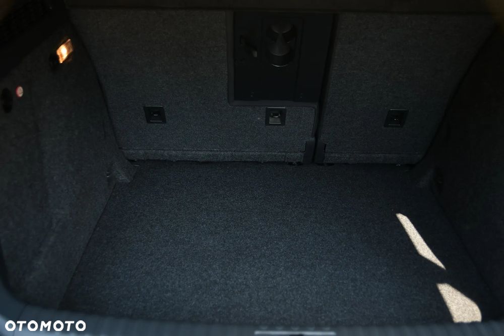 Volkswagen Tiguan 2.0 TDI DPF BlueMotion Technology Cup Sport & Style - 20
