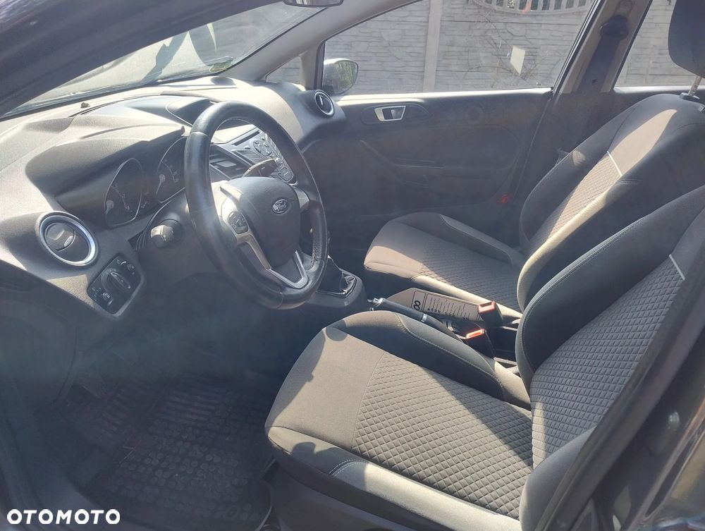 Ford Fiesta 1.0 EcoBoost STart-Stop Titanium - 8