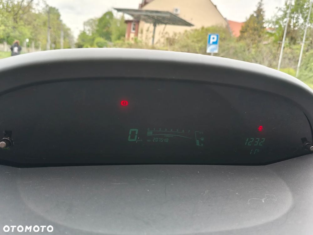 Toyota Yaris 1.33 Prestige - 23