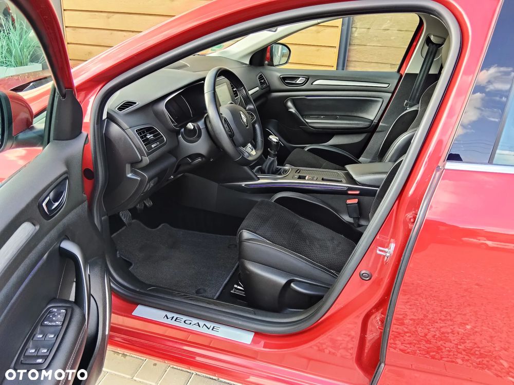 Renault Megane ENERGY TCe 130 INTENS - 11