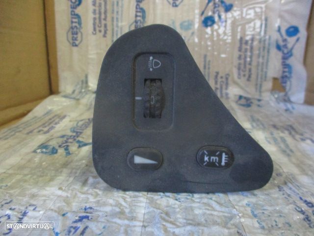 Interruptor 156019383 ALFA ROMEO 156 2001  INTERRUPTOR DE CONTROLE DO REDUTOR DE INCLINAÇÃO - 1