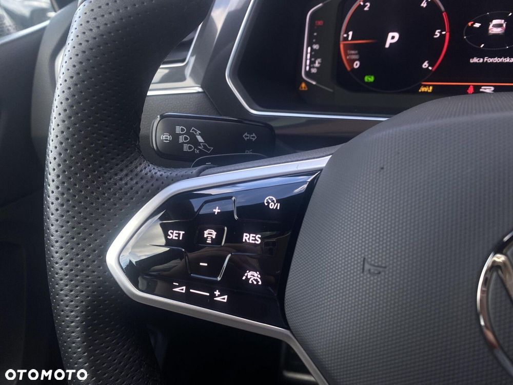 Volkswagen Tiguan Allspace 2.0 TDI 4Mot R-Line DSG - 15