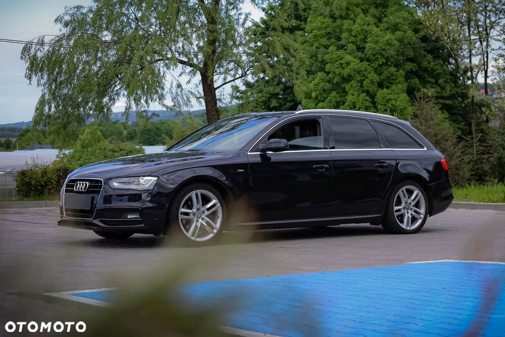 Audi A4 Avant 2.0 TDI ultra - 1