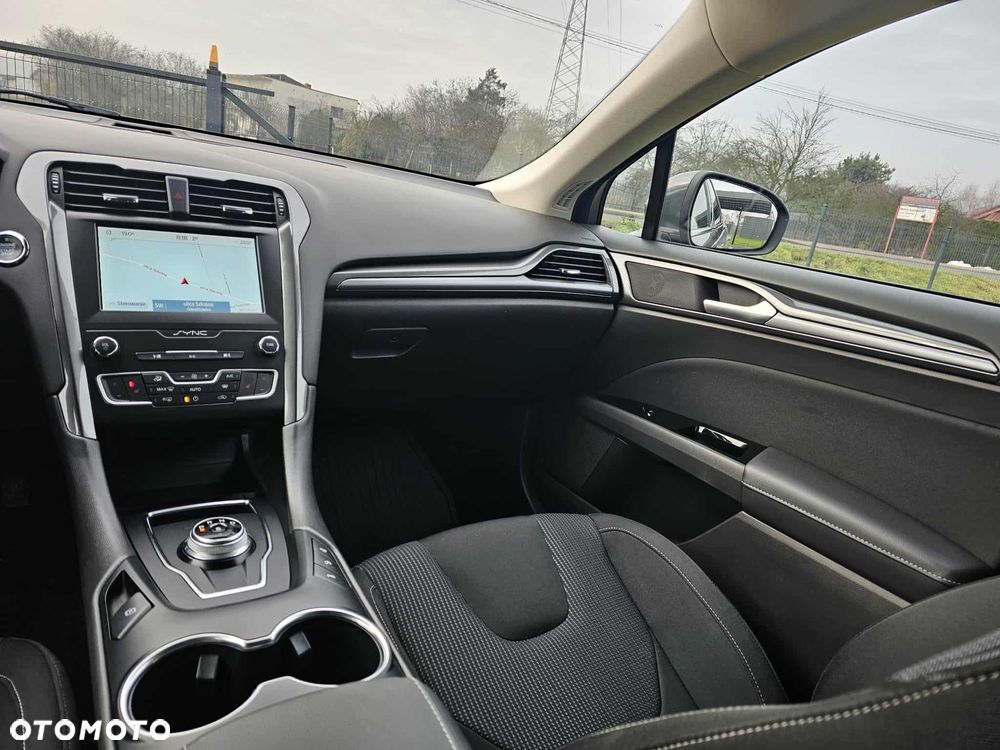 Ford Mondeo 2.0 EcoBlue Titanium - 15