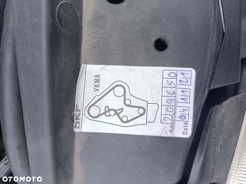 Volkswagen Golf 1.6 - 16