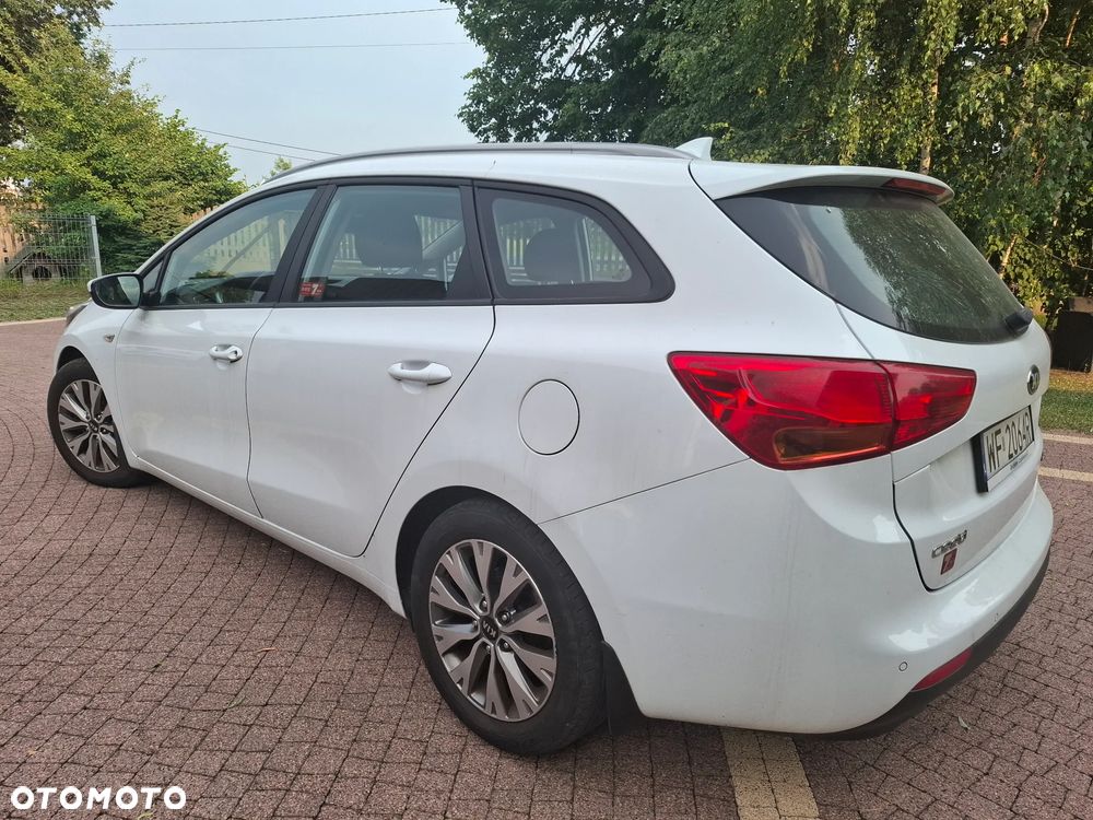 Kia Ceed - 3