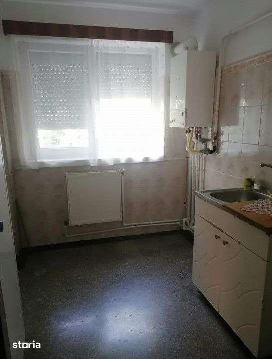 Apartament 3 camere confort 1, Calea Galati, etaj 3 — fotografia 3