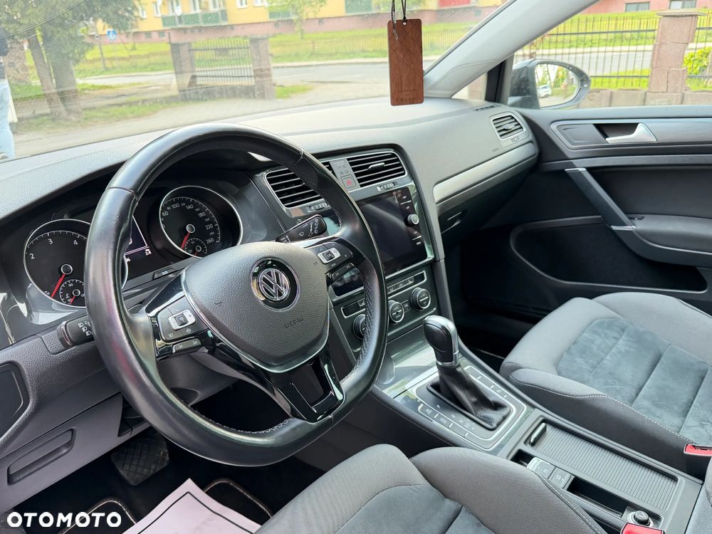 Volkswagen Golf 1.6 TDI (BlueMotion Technology) DSG Comfortline - 23