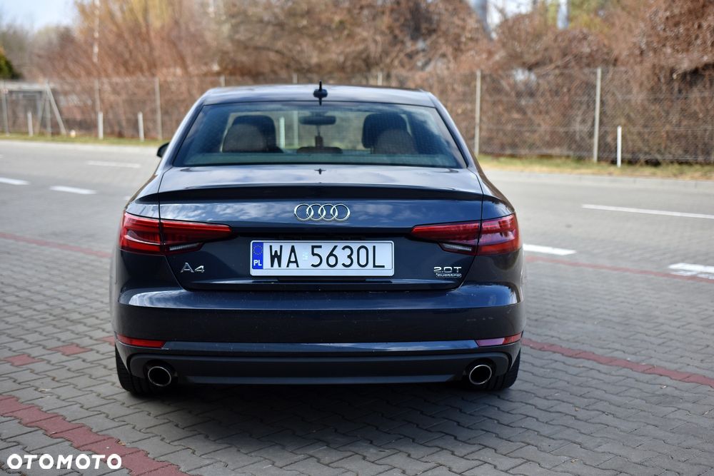 Audi A4 Limousine - 9