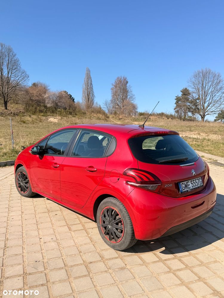Peugeot 208 - 2