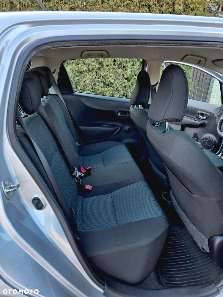 Toyota Yaris - 11