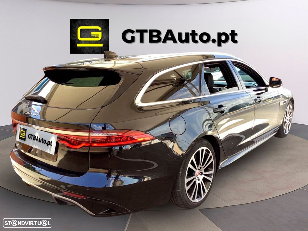 Jaguar XF - 17