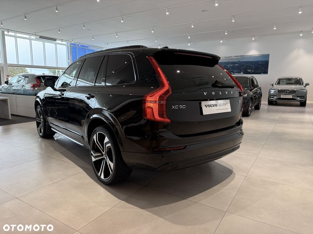 Volvo XC 90 - 7