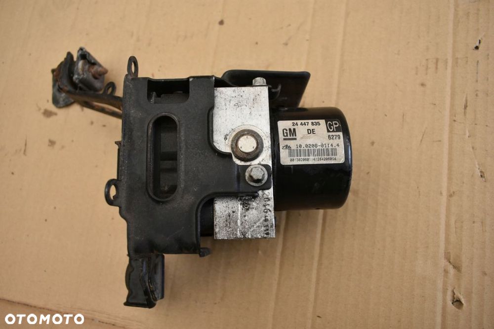 POMPA ABS ESP ASTRA H III ZAFIRA B 24447835GP - 2