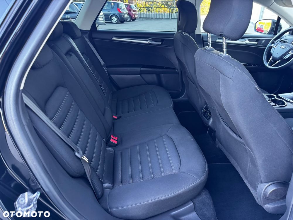 Ford Mondeo 2.0 TDCi STart-Stopp Titanium - 29
