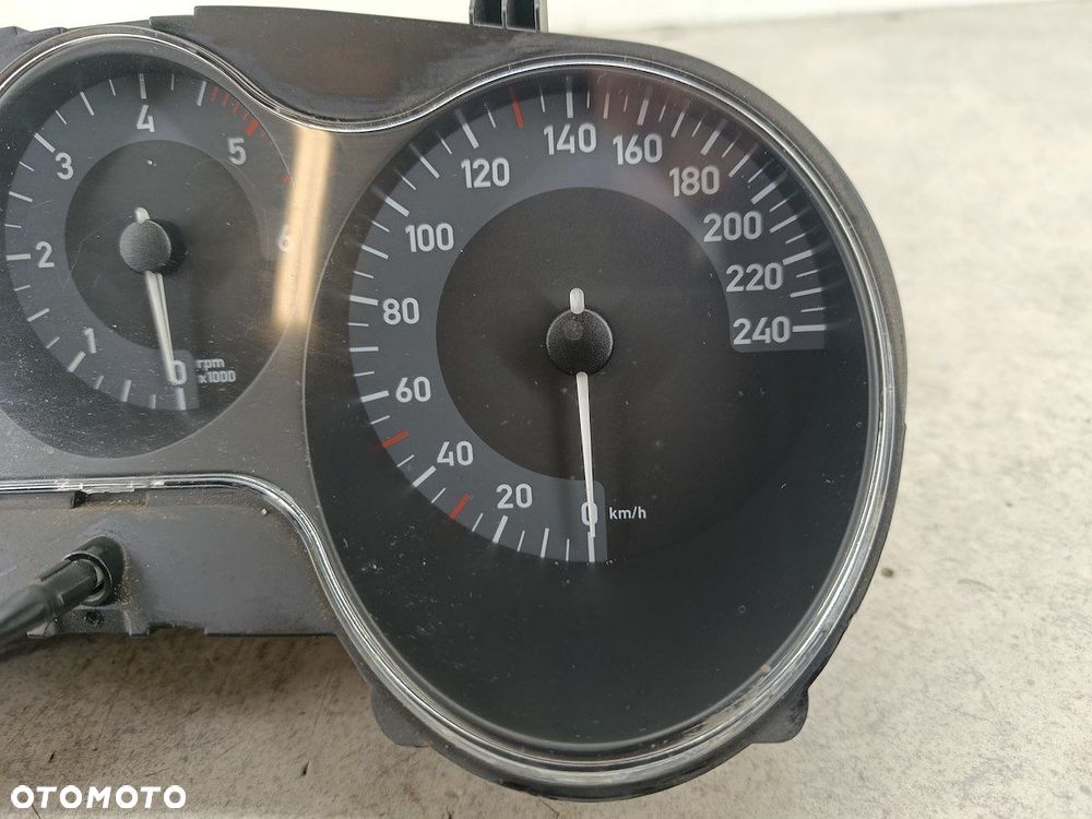 LICZNIK SEAT LEON II 1P0920840C V0009000 1.9 TDI - 4