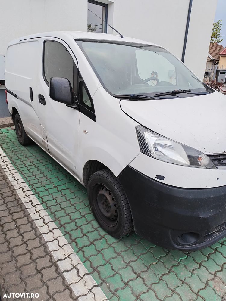 Nissan NV200 - 1