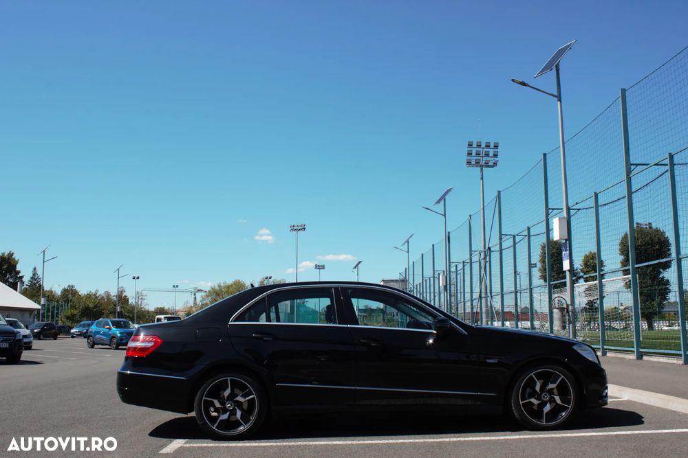 Mercedes-Benz E 220 CDI Avantgarde - 14