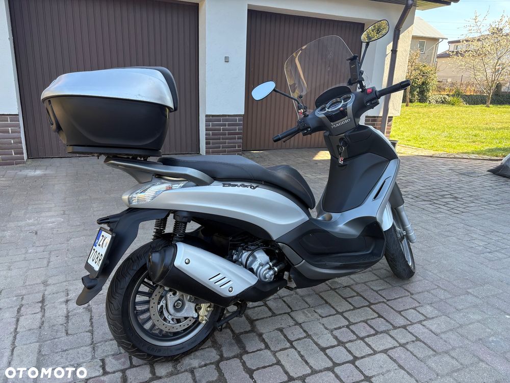 Piaggio Beverly - 3