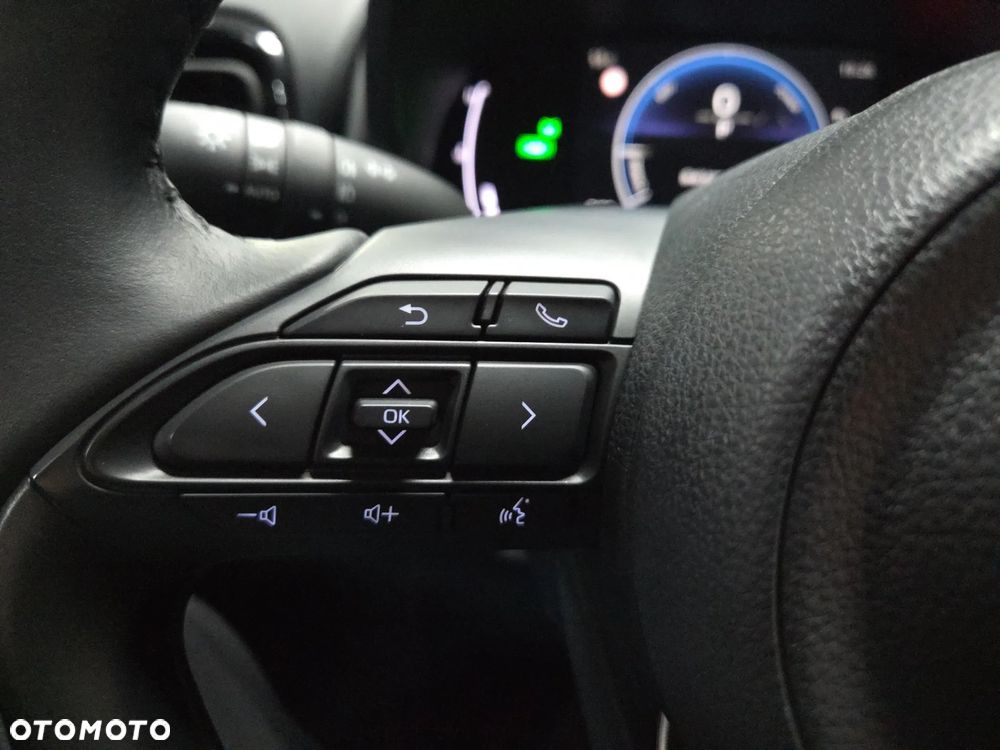 Toyota Yaris Cross Hybrid 1.5 Comfort - 16