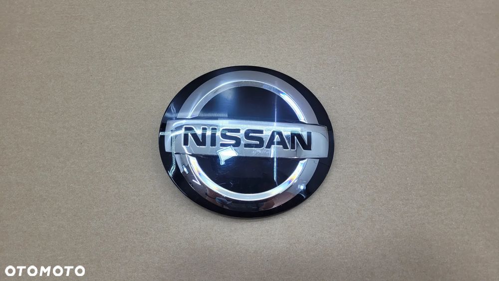 NISSAN QASHQAI J11 II LIFT EMBLEMAT ZNACZEK LOGO - 2
