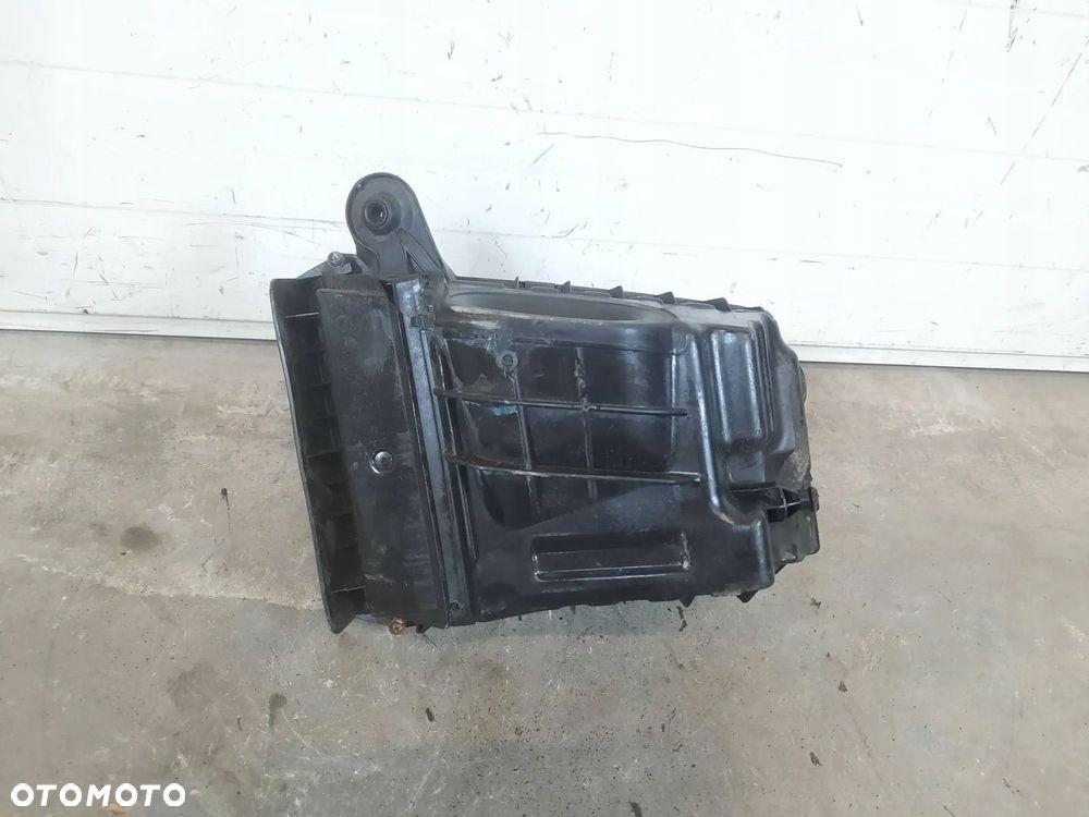 OBUDOWA FILTRA POWIETRZA RENAULT MEGANE III SCENIC III 1.5 DCI 8200947663 - 2