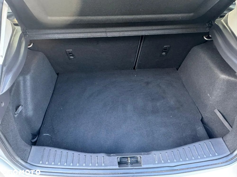 Ford Focus 1.5 TDCi DPF Start-Stopp-System Business - 10