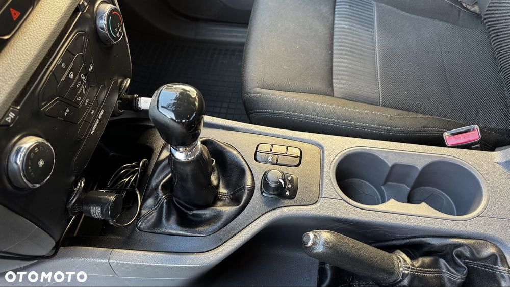 Ford Ranger - 5