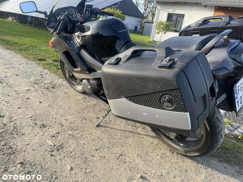 Kawasaki ZX - 2