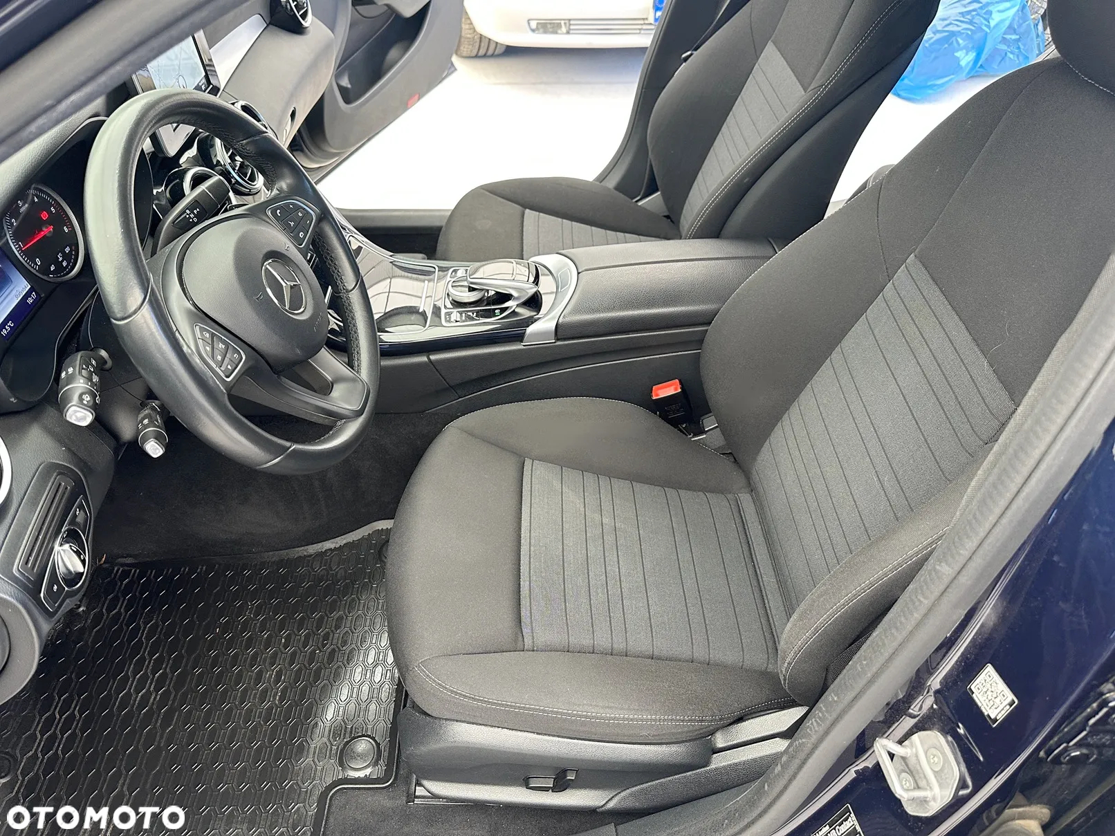 Mercedes-Benz Klasa C 200 (BlueTEC) d 7G-TRONIC - 7