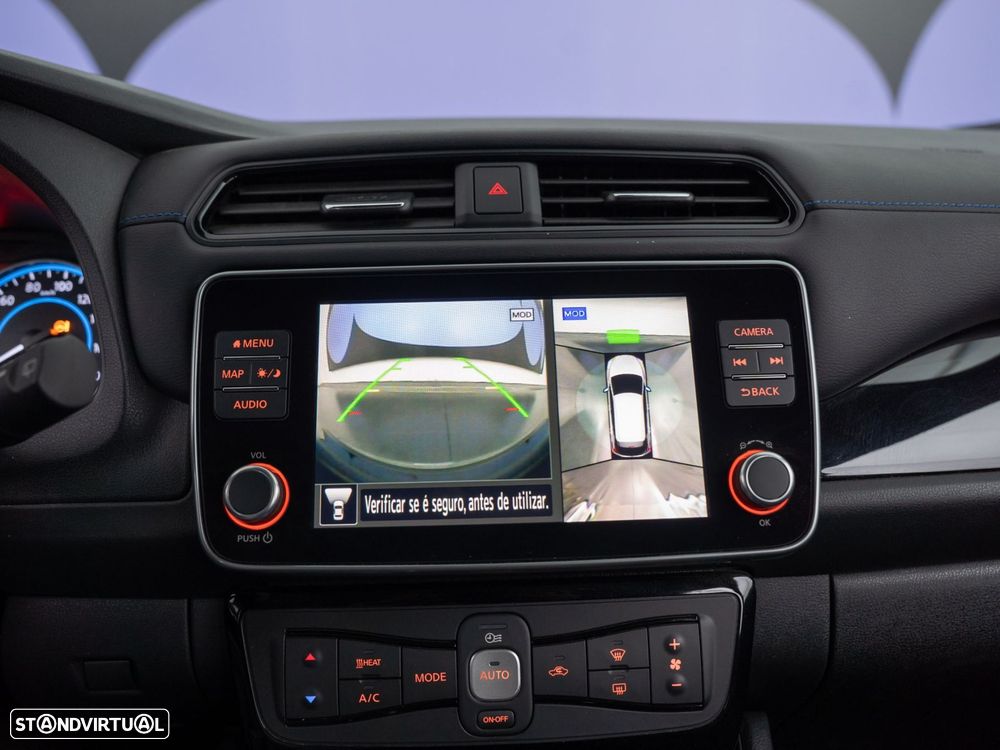 Nissan Leaf N-Connecta - 28