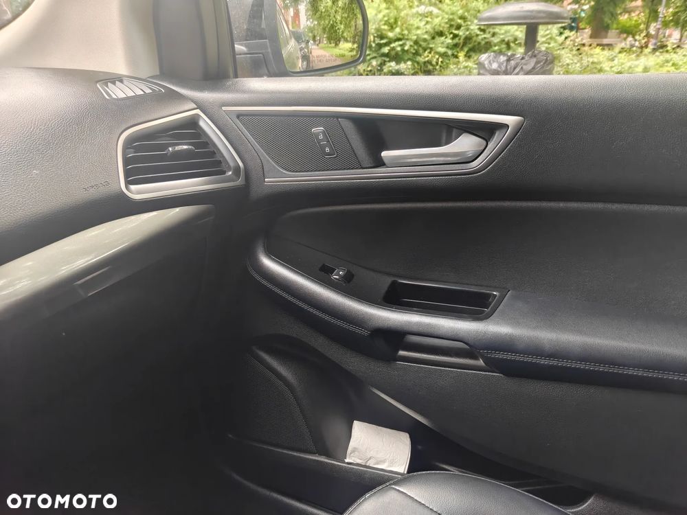 Ford Edge - 14