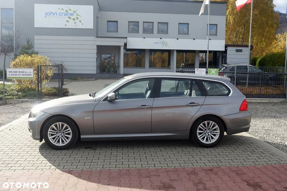 BMW Seria 3 316d Touring - 4