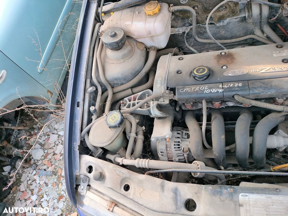 Dezmembrari  Ford FIESTA Mk 4  1995  > 2002 1.25 i 16V Benzina - 4