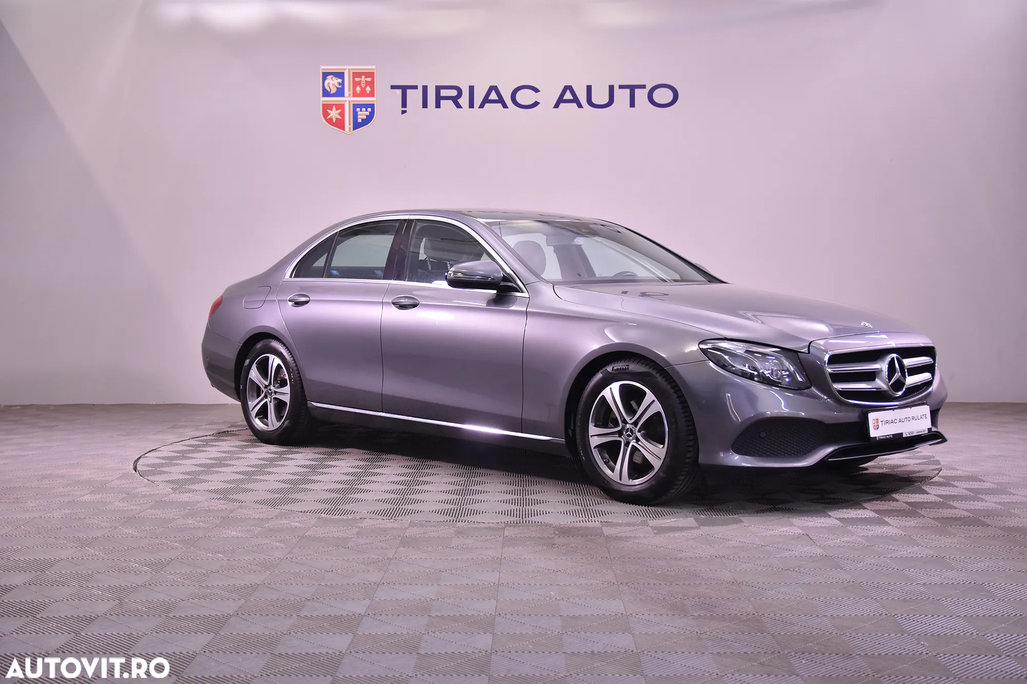 Mercedes-Benz E 200 Aut. - 7