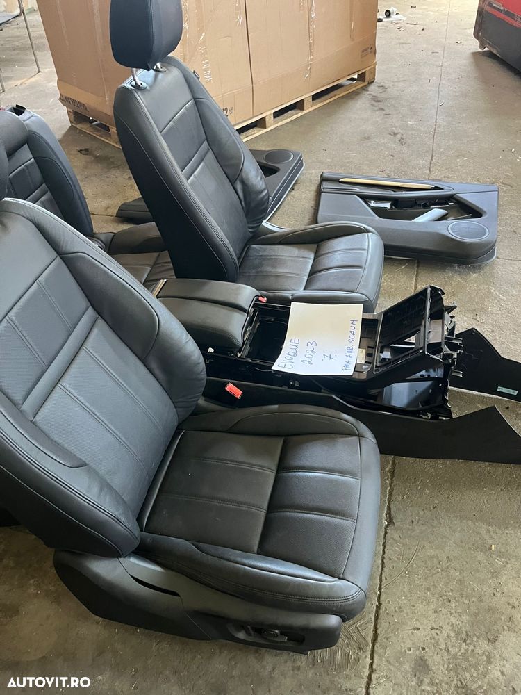 Interior piele EVOQUE L551 din anul 2023 - 11