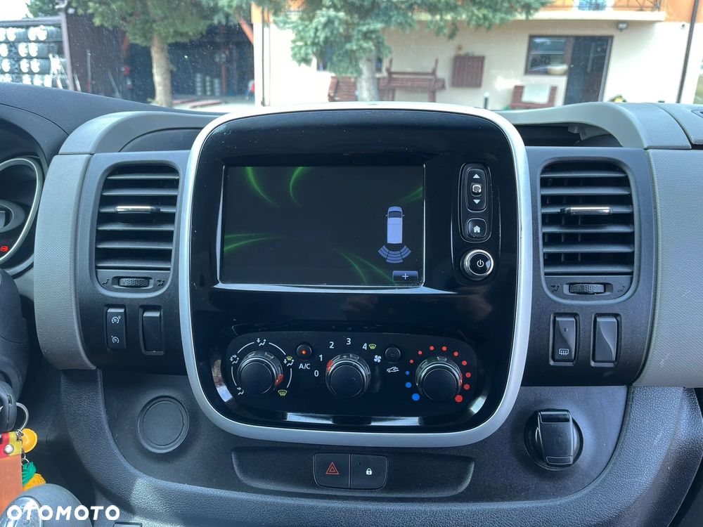 Renault TRAFIC - 23