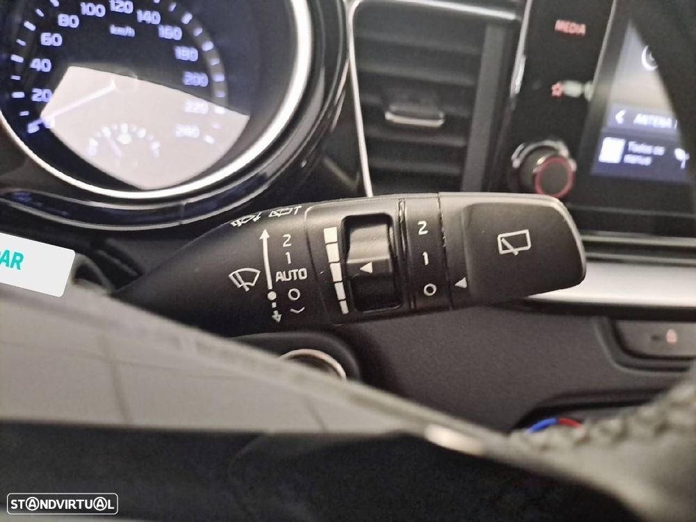 Kia XCeed 1.6 GDi PHEV Drive - 14