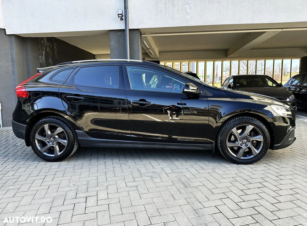 Volvo V40 D4 Geartronic Summum - 20