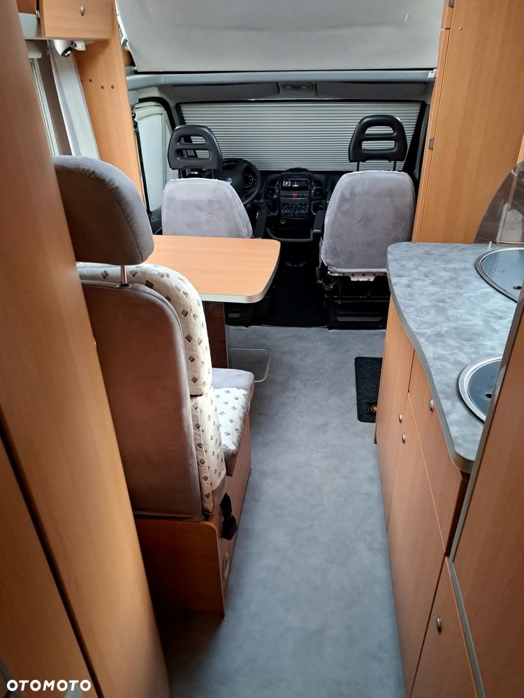 KNAUS SUN TRAVELLER 658LG - 40